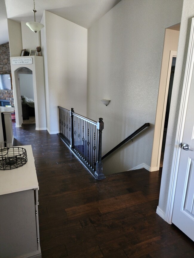 Building Photo - 13554 Park Gate Dr