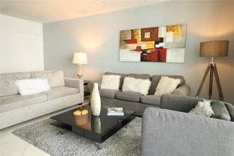 Building Photo - 5151 Collins Ave