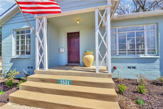 Building Photo - 2521 Forest Park Blvd