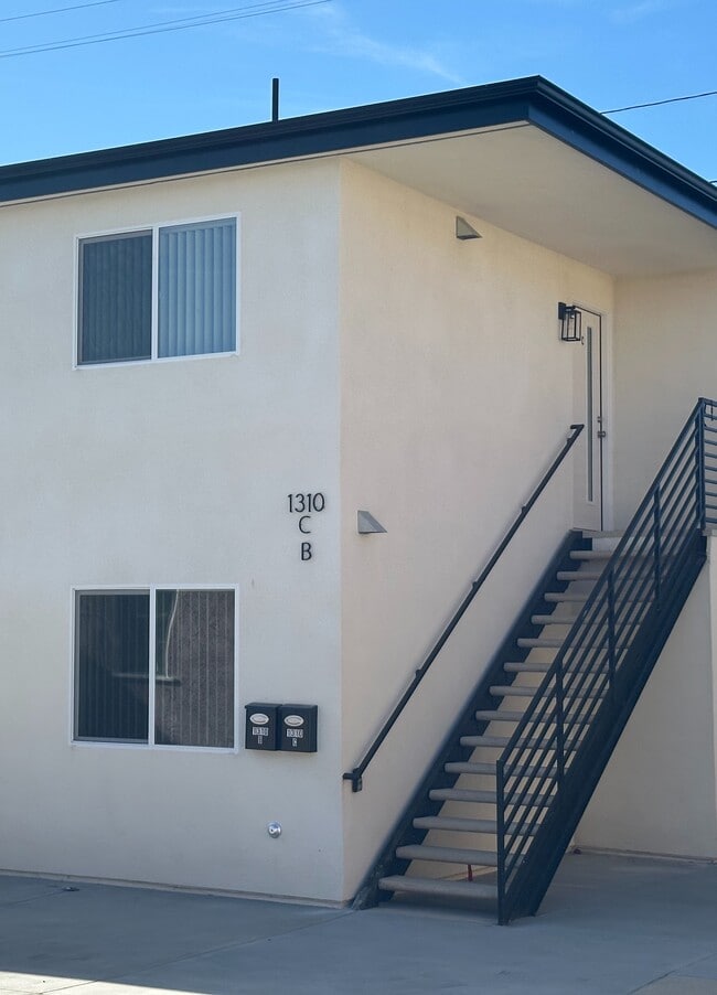 Reddy Properties Gardena # 2 - Reddy Properties Gardena # 2 Apartment