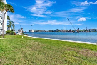 Building Photo - 1542 Jupiter Cove Dr