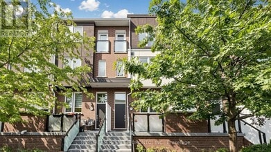 Building Photo - 15 Heron Park Pl