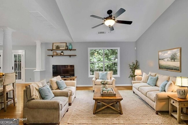 Photo - 986 Franklin Ridge Ct House