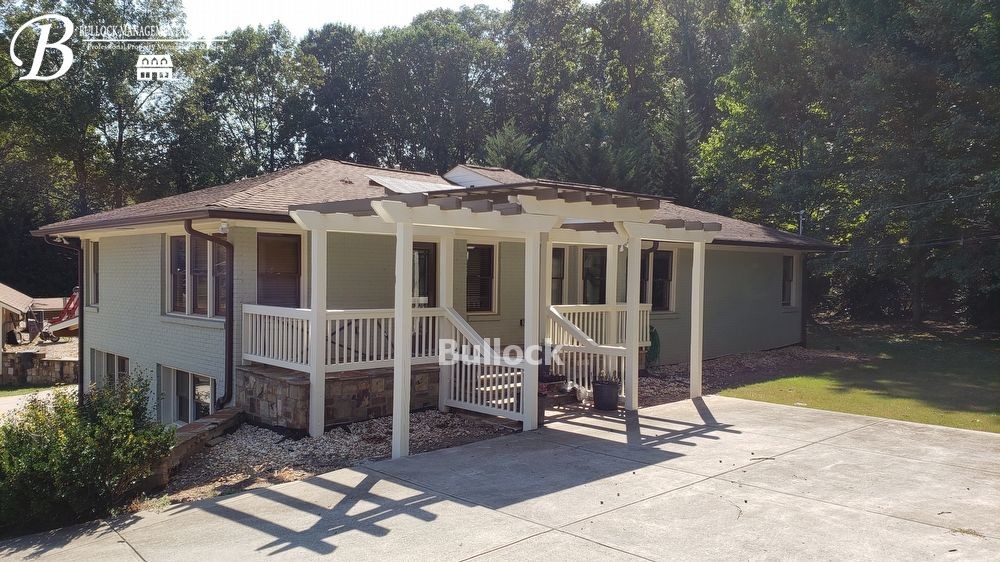 Foto principal - 3751 McElroy Rd