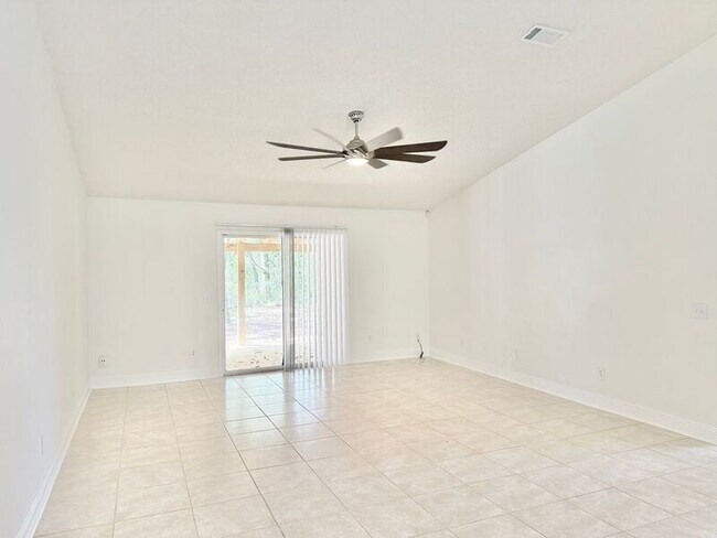 Foto del edificio - 4219 Crosswinds Drive