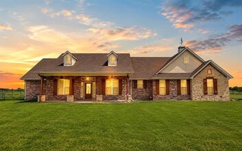 Building Photo - 2500 Vz County Rd 3501