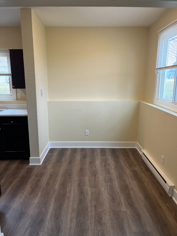 Foto del edificio - 512 Powers Ct