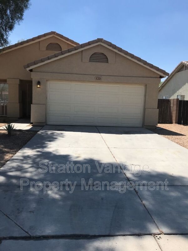 Photo - 8201 W Pima St