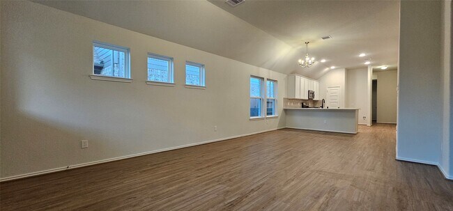 Foto del edificio - 21258 Catalina Palm Dr