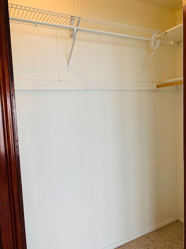 Foto del interior - 11923-27 Venice Blvd