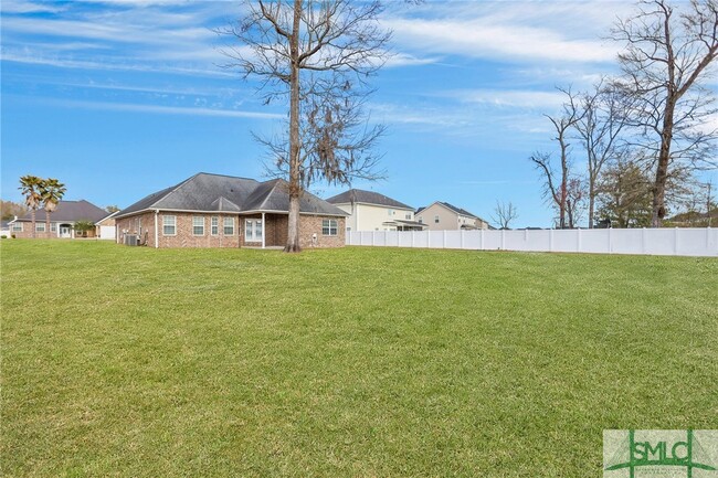 Foto del edificio - 720 English Oak Dr