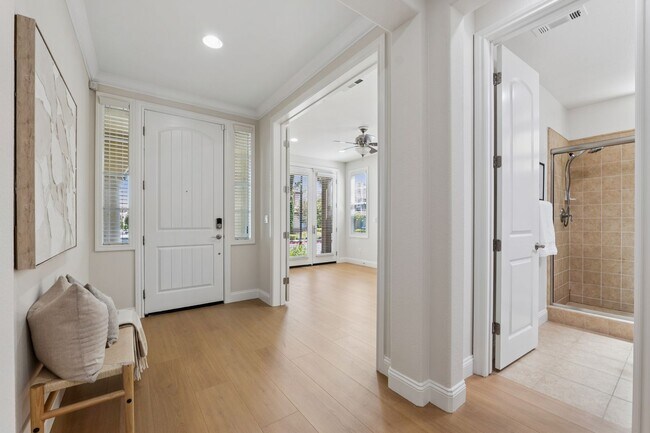 Building Photo - Sorrento Dublin 4 bed / 3 bath, upgrades t...