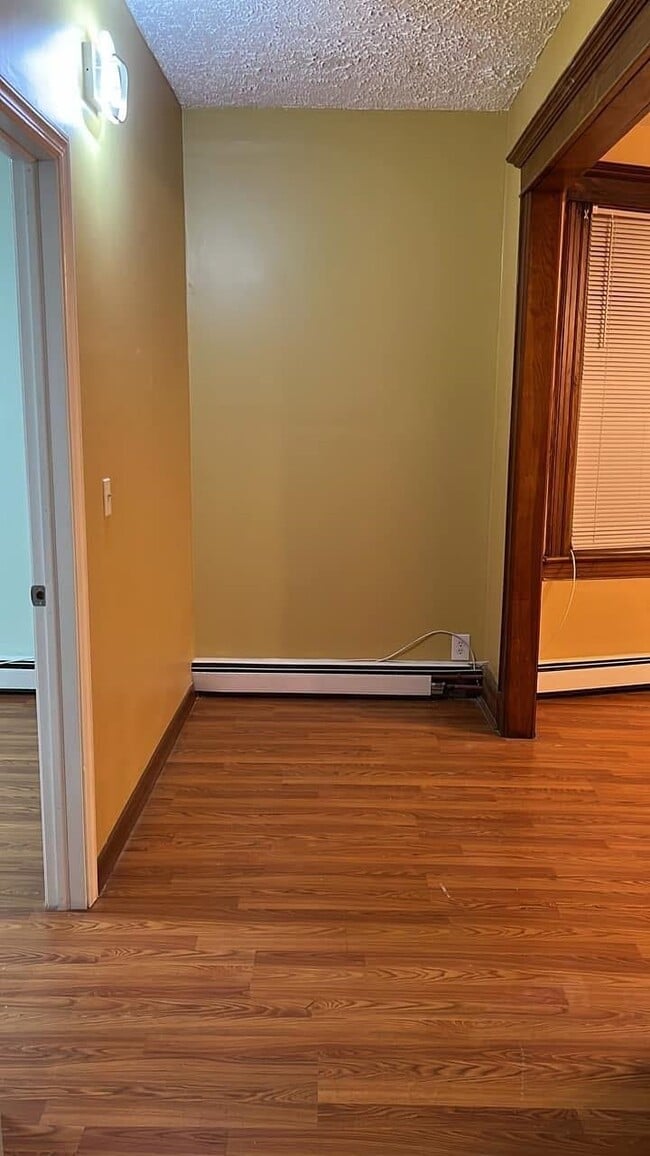 Building Photo - 358 Avenue A