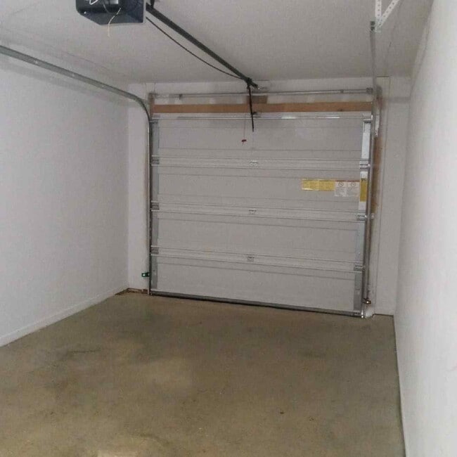 Foto del edificio - 129 SW 145th Rd