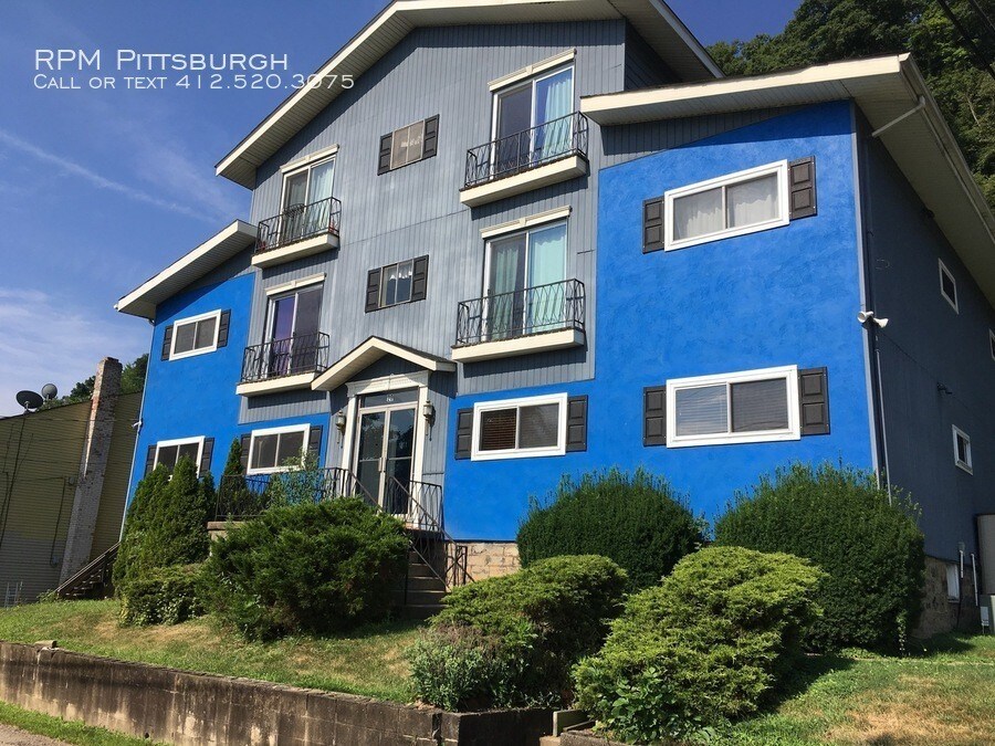 20 River Rd Unit Apt. 302, Pittsburgh, PA 15238 Room for Rent in