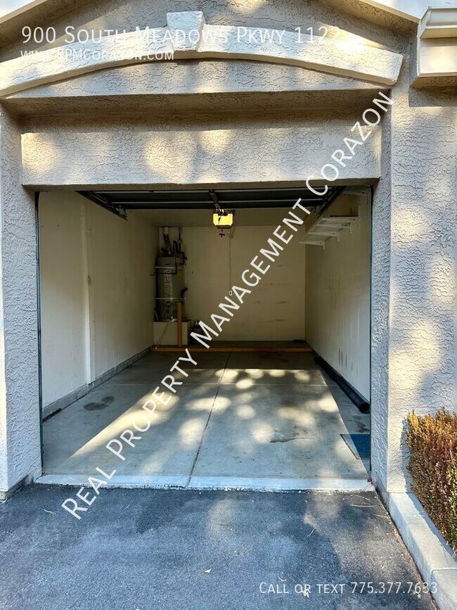 Foto del edificio - 900 S Meadows Pkwy