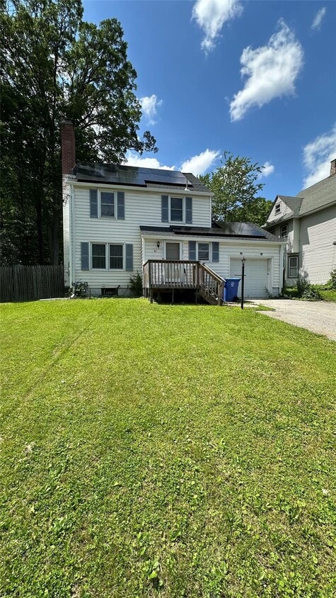 Primary Photo - 87 Mountain Ave