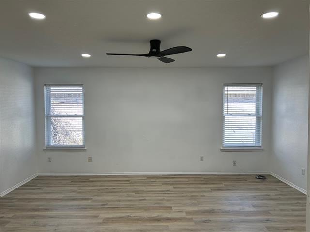 Building Photo - 905 Charlotte Dr