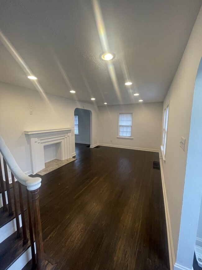 1347 Aberdeen Ave, Columbus, OH 43211 House Rental in Columbus, OH