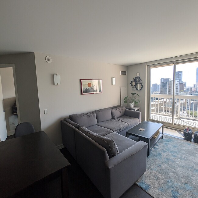 Foto del edificio - 545 N Dearborn St