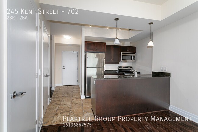 Photo du bâtiment - Downtown Dreams-Kent Street 2 bed apt cond...