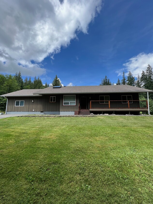 Front of the home, south east facing. - 339 Valley Hwy