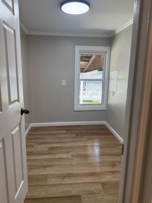 Building Photo - 103 Ellis St SW