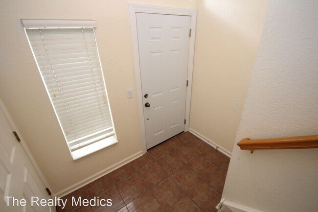 Building Photo - 3 br, 2 bath House - 7521 Bayport Rd Unit 12