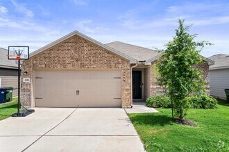 Building Photo - 216 Wincanton Ln