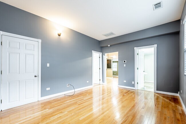 Building Photo - 2065 N Bingham St