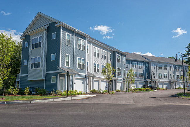 Windsor at Hopkinton is a commuter's paradise with easy access to I-495 and controlled-access garage parking - Windsor at Hopkinton