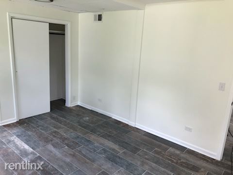 Building Photo - 1 br, 1 bath House - 3121 S Waterview Ave
