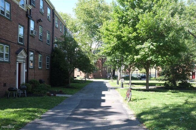 Foto del edificio - 721 North Ter