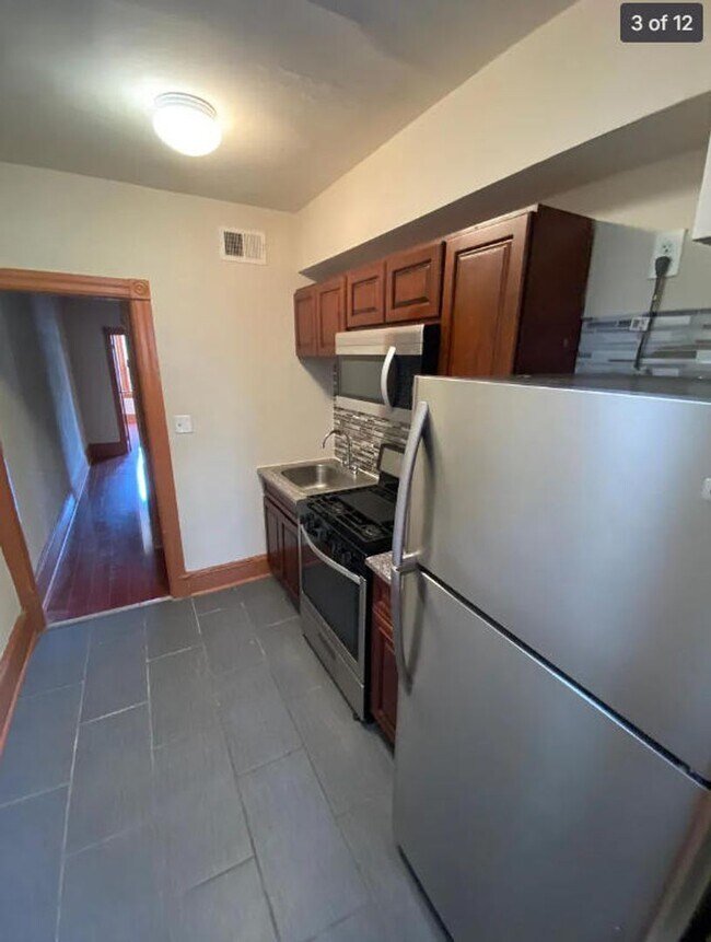 Foto del edificio - 5323 Catharine St