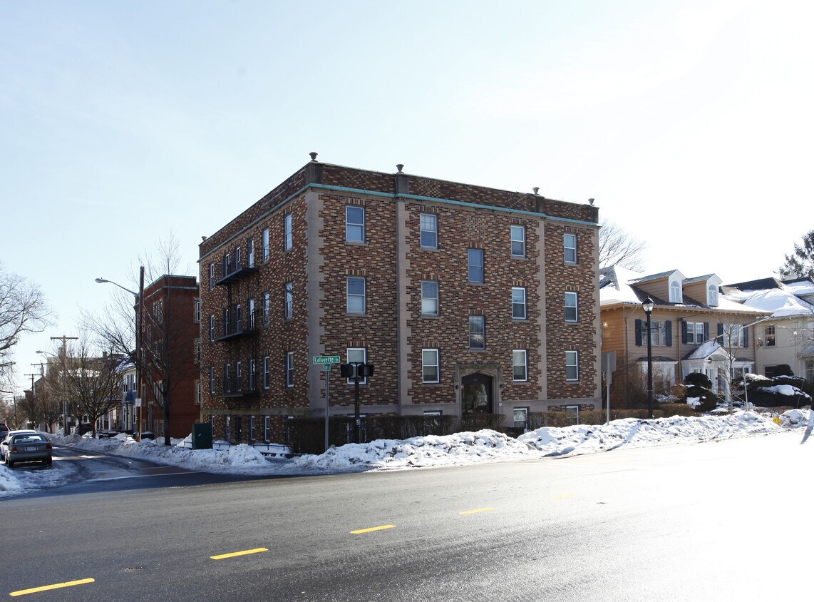 Foto del edificio - 155-157 Lafayette St