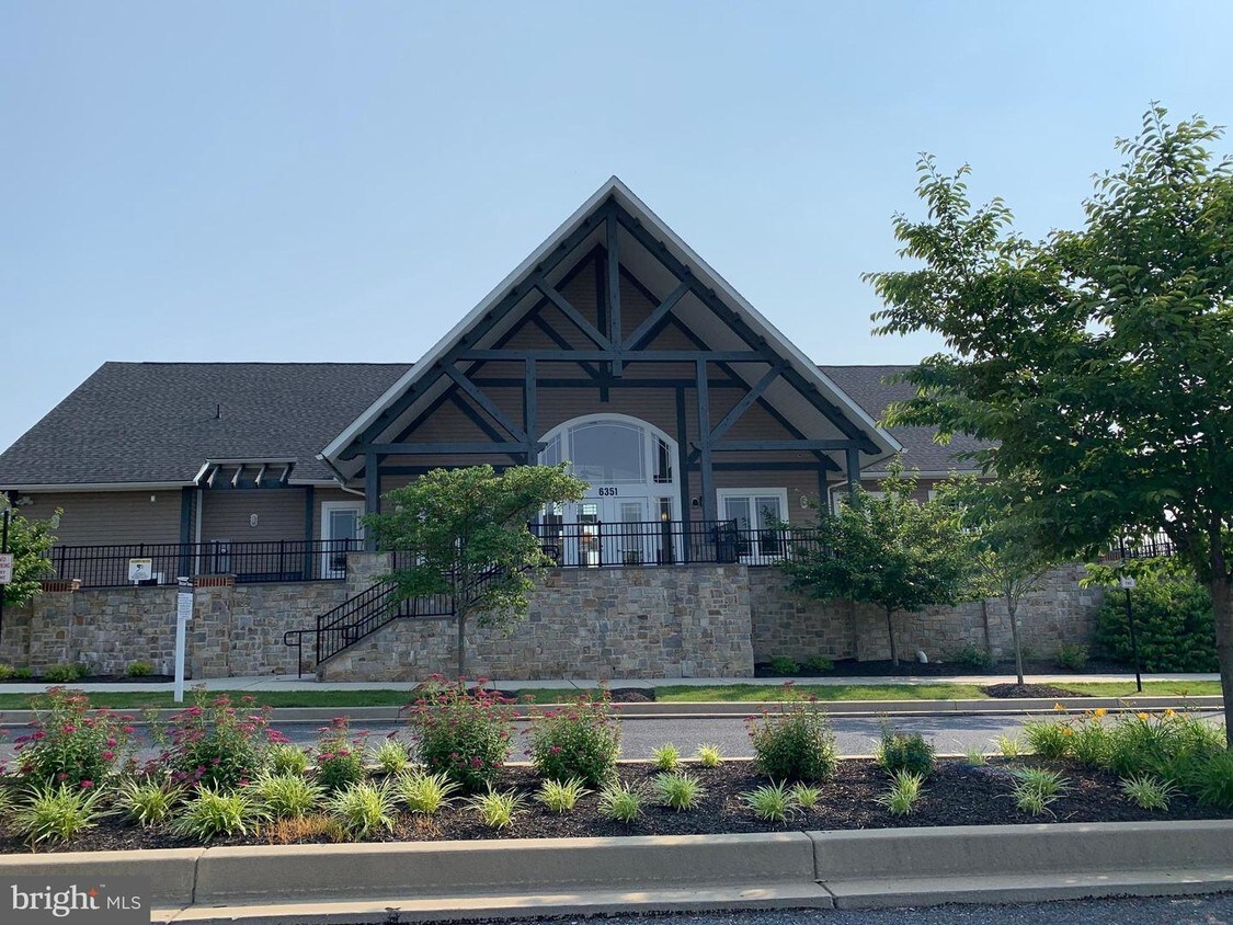 6491 Jack Linton Dr S, Frederick, MD 21703 Townhome Rentals in