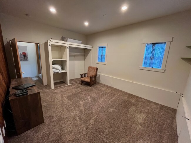 Foto del edificio - 29410 NE Wilsonville Rd