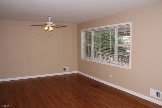 Foto del edificio - 475 Jefferson Ave