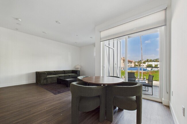 Building Photo - The Sunset Hue