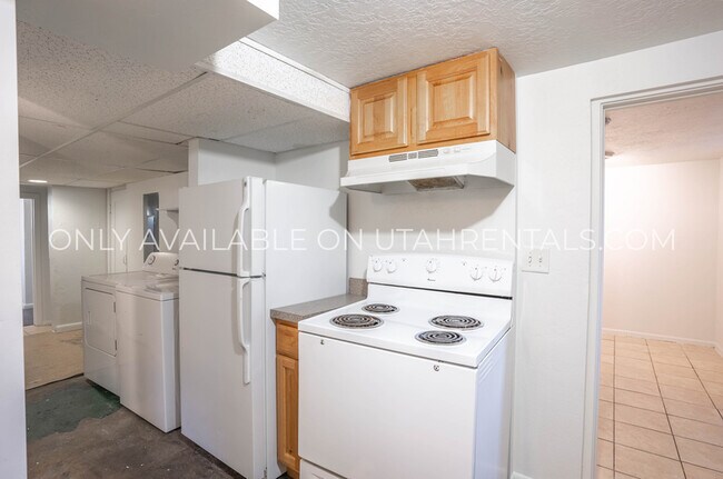 Foto del edificio - 361 W 800 N St
