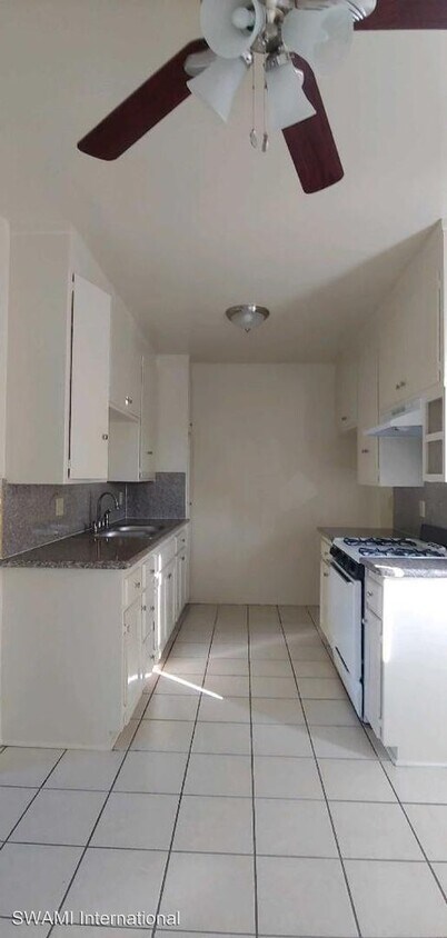 Primary Photo - 532 W Olive St