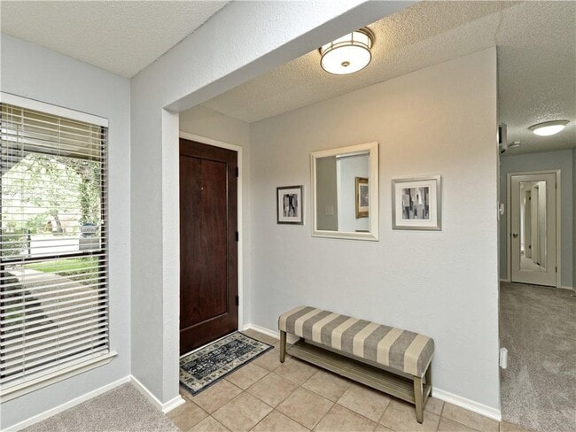 Building Photo - 4901 Summerset Trail