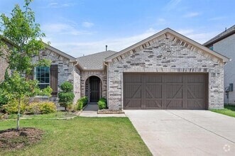 Building Photo - 3409 Keechi Creek Dr