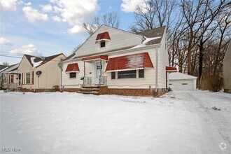 Building Photo - 5321 E 141st St