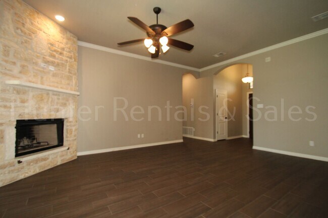 Foto del edificio - Temple 4 bedroom in Carriage House Subdivision