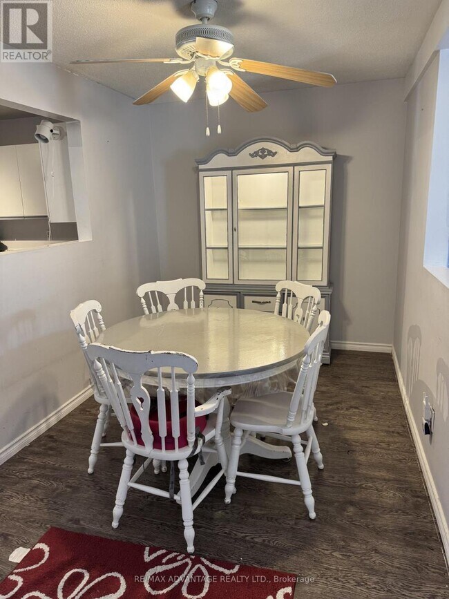 Photo du bâtiment - 1318 Highbury Ave N