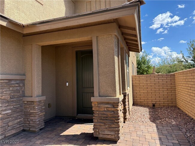 Building Photo - 340 Mezzaforte St