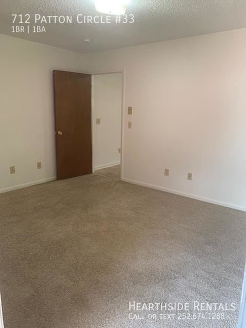 Building Photo - "Charming 1-Bedroom Apartment at 712 Patto...