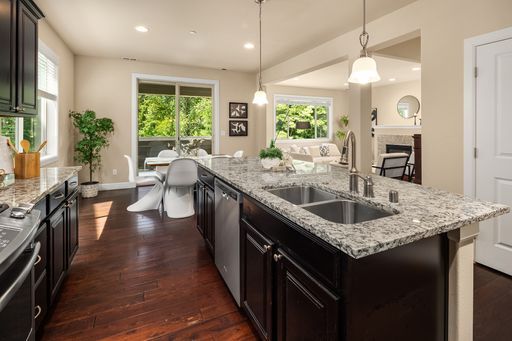 Photo - READY NOW, NEW PRICE! Spacious Spirit Ridg... House