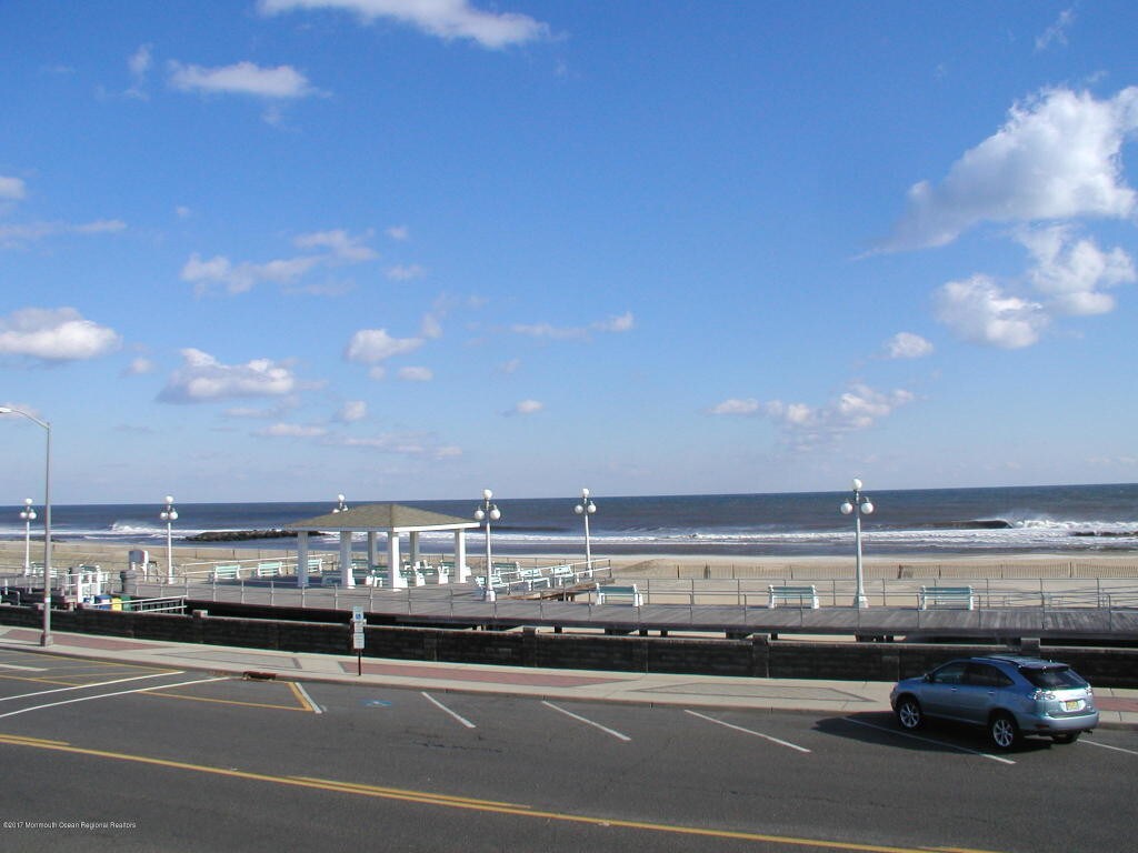 Primary Photo - 309 Ocean Ave